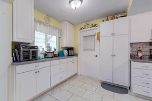 14104 89th Ave, Seminole, FL 33776 - Photo 10