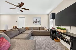 10704 Pegasus Valley Ct, Tampa, FL 33647 - Photo 24
