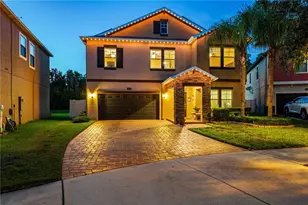 10704 Pegasus Valley Ct, Tampa, FL 33647 - Photo 2