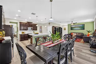 10704 Pegasus Valley Ct, Tampa, FL 33647 - Photo 16