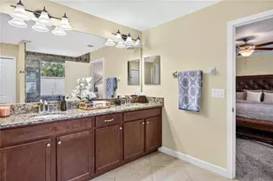 10704 Pegasus Valley Ct, Tampa, FL 33647 - Photo 28