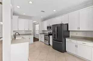 7860 Atwood Dr, Wesley Chapel, FL 33545 - Photo 8