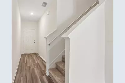 2568 Broadwing Street, Kissimmee, FL 34746 - Photo 2