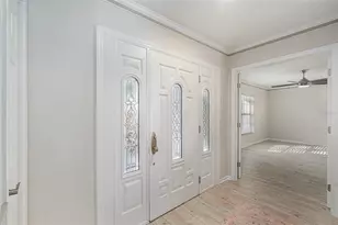 4611 Landscape Dr, Tampa, FL 33624 - Photo 12
