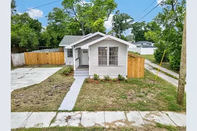 1327 35th Street S, Saint Petersburg, FL 33711 - Photo 8