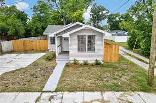 1327 35th St S, Saint Petersburg, FL 33711 - Photo 8