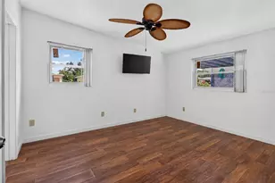 568 Manor Dr, Dunedin, FL 34698 - Photo 10