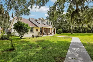 408 Holloway Rd, Plant City, FL 33567 - Photo 6