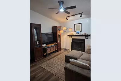 4033 Dream Oak Place #203, Tampa, FL 33613 - Photo 4