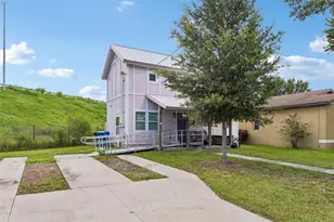 3011 12th Ave S, Saint Petersburg, FL 33712 - Photo 12