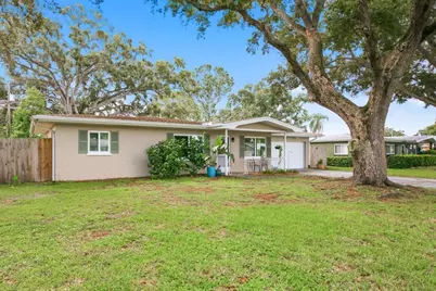 613 Imperial Drive, Largo, FL 33771 - Photo 2