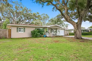 613 Imperial Dr, Largo, FL 33771 - Photo 2