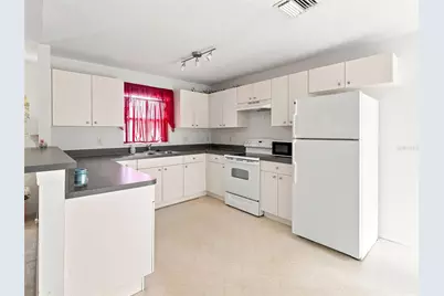 1037 E Yukon Street, Tampa, FL 33604 - Photo 8