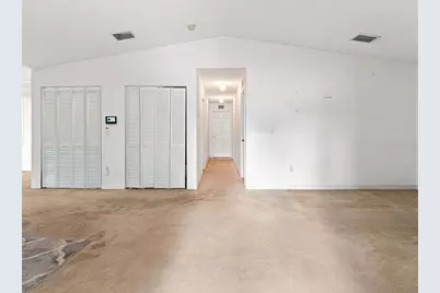 1037 E Yukon Street, Tampa, FL 33604 - Photo 2