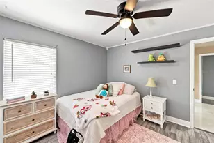 16502 Cayman Dr, Tampa, FL 33624 - Photo 20