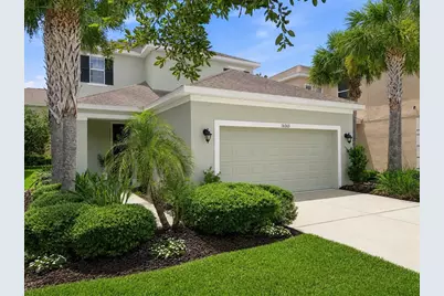 16065 Bella Woods Drive, Tampa, FL 33647 - Photo 2