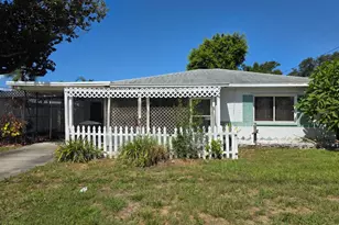2015 58th St S, Gulfport, FL 33707 - Photo 1