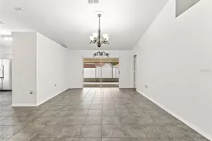 1018 Peachwood Dr, Brandon, FL 33510 - Photo 6
