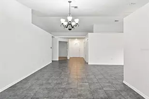 1018 Peachwood Dr, Brandon, FL 33510 - Photo 8