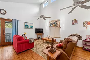 2017 S Village Ave, Tampa, FL 33612 - Photo 38
