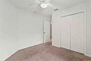 34703 Birchmont Ln, Zephyrhills, FL 33541 - Photo 18
