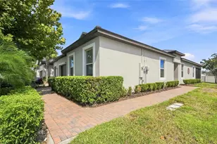 10444 Weldon Cork Wy, San Antonio, FL 33576 - Photo 1