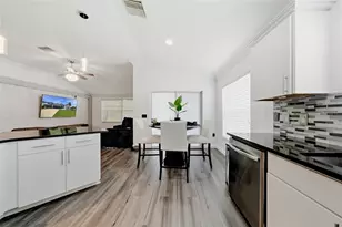 4037 Warwick Hills Dr, Wesley Chapel, FL 33543 - Photo 20