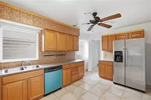 3106 W Braddock St, Tampa, FL 33607 - Photo 6
