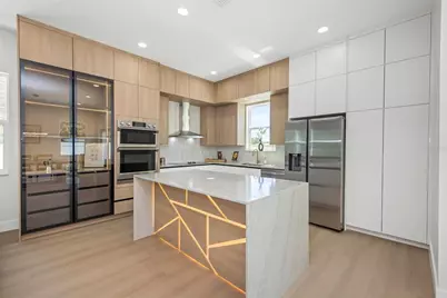 617 Folsom Street S, Saint Petersburg, FL 33707 - Photo 32