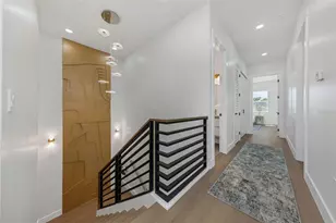 617 Folsom St S, Saint Petersburg, FL 33707 - Photo 54