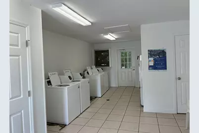 1124 85th Terrace N #D, Saint Petersburg, FL 33702 - Photo 12
