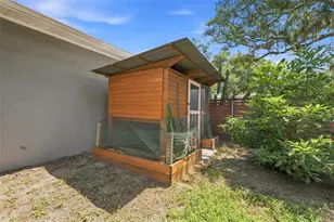 216 Amana Ave, Brandon, FL 33510 - Photo 34
