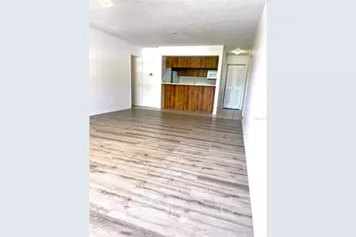 13608 S Village Drive #8203, Tampa, FL 33618 - Photo 4