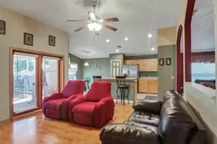 7515 Terrace River Dr, Temple Terrace, FL 33637 - Photo 10