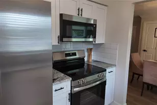 39608 Meadowood Loop, Zephyrhills, FL 33542 - Photo 20