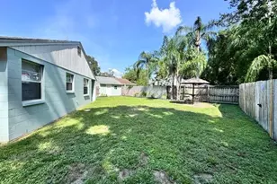 16004 Grass Lake Dr, Tampa, FL 33618 - Photo 26