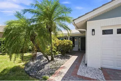11900 7th Street E, Treasure Island, FL 33706 - Photo 4