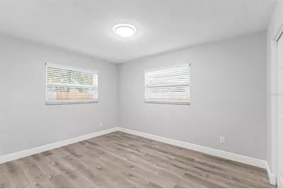 2443 26th Avenue S, Saint Petersburg, FL 33712 - Photo 20