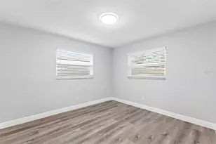 2443 26th Ave S, Saint Petersburg, FL 33712 - Photo 18