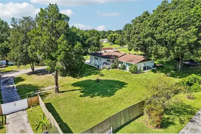 8904 Clayton Lane, Lakeland, FL 33809 - Photo 6