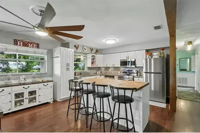 8904 Clayton Lane, Lakeland, FL 33809 - Photo 12