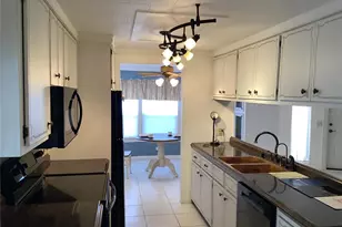 269 Salem Ave, Palm Harbor, FL 34684 - Photo 6