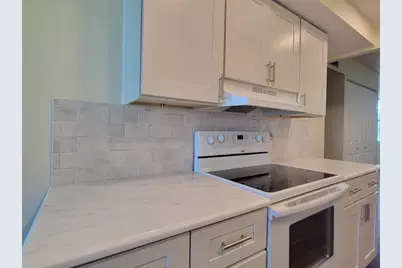 4880 Locust Street NE #235, Saint Petersburg, FL 33703 - Photo 12