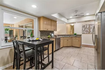 4737 Foxshire Circle, Tampa, FL 33624 - Photo 20