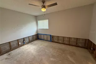 8649 Lake Isle Dr, Temple Terrace, FL 33637 - Photo 14