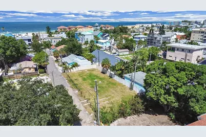 140 92nd Avenue, Treasure Island, FL 33706 - Photo 4