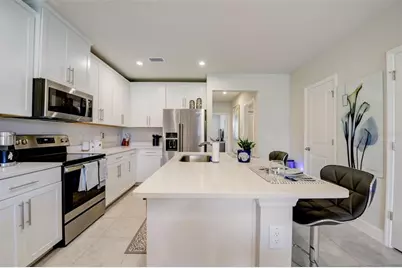 18027 Turning Leaf Circle, Land O Lakes, FL 34638 - Photo 10