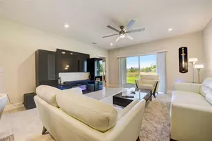 18027 Turning Leaf Cir, Land O Lakes, FL 34638 - Photo 4