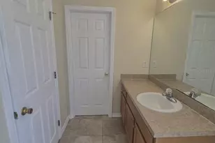 5930 Mohr Loop, Tampa, FL 33615 - Photo 4
