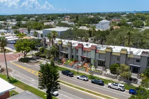 164 E Davis Blvd, Tampa, FL 33606 - Photo 1